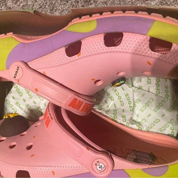 CROCS Spongebob Patrick Classic Clog - Melon - Picture 2 of 3